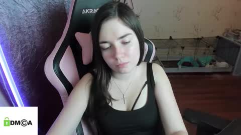 melisanilson online show from 10.17.25