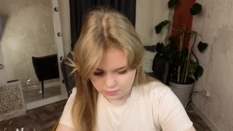 Sophia online show from 04.09.26