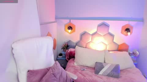 Snapshot of melissa_koster chatting on 01.31.25 Melissa 3 online show from 01.31.25