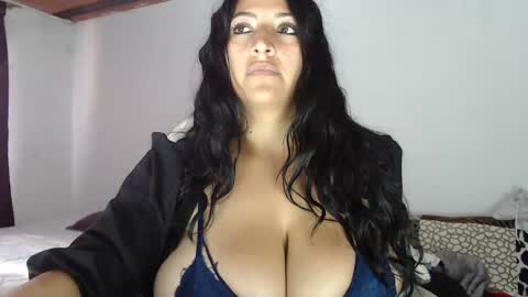 Lau   online show from 01.02.25