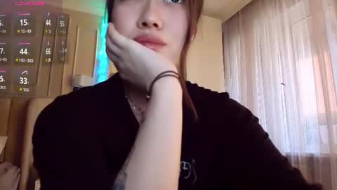 Lisaa online show from 07.28.26