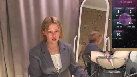 Snapshot of melissaavis chatting on 03.31.26 melissaavis online show from 03.31.26