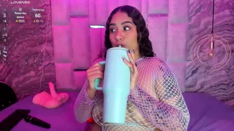 melissabloomm online show from 11.11.25