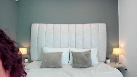 M E L I S S A  online show from 01.11.25