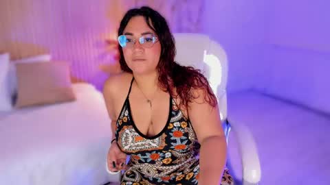 M E L I S S A  online show from 04.16.26