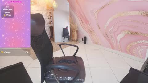 MELISSA online show from 10.18.25