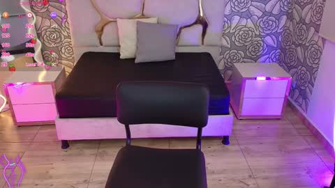 Mellani  online show from 01.25.25