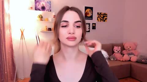 Tessa online show from 03.05.25