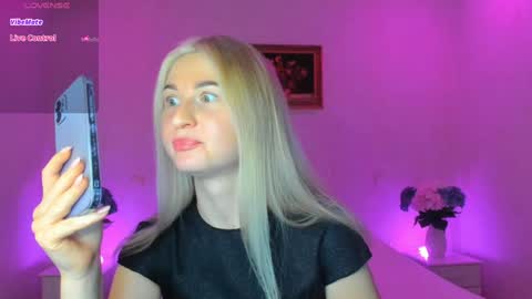 Mellina online show from 01.03.25