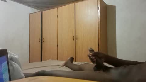 Snapshot of mello_sins chatting on 02.08.26 mello_sins online show from 02.08.26