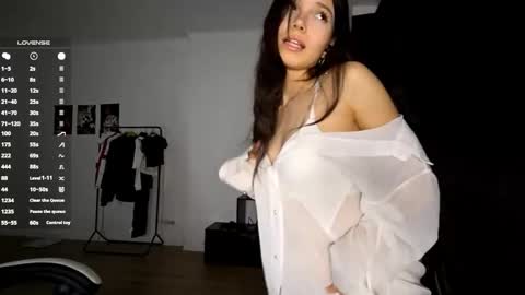 EVA online show from 11.29.25