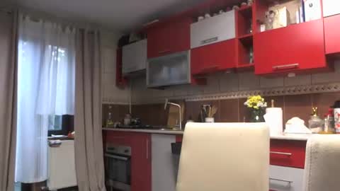 Snapshot of melly_rosey chatting on 10.14.25 Melly online show from 10.14.25