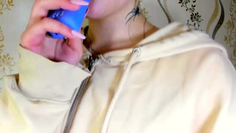 MelMooon online show from 10.14.25