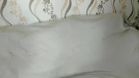 MelMooon online show from 01.06.26