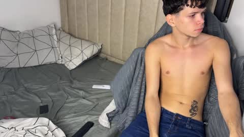 Melo online show from 12.25.24