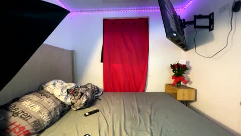 Melo online show from 09.17.25