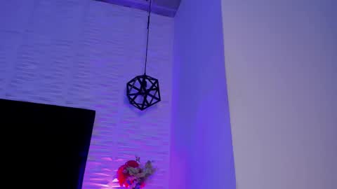 Snapshot of melody_black_ chatting on 11.14.25 Melody online show from 11.14.25