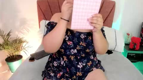  Leslie  online show from 10.04.25