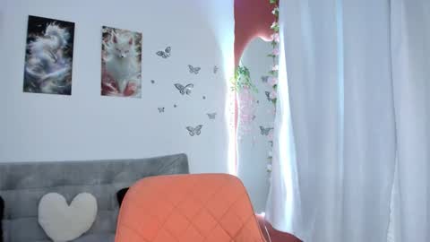 melody_cute10 online show from 02.19.26