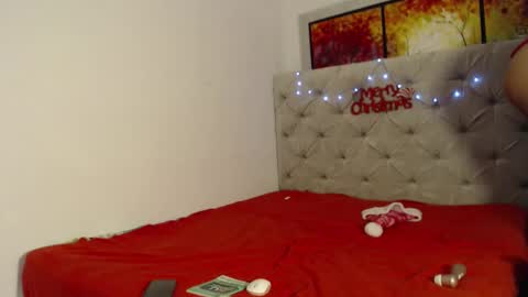 Snapshot of melody_phillips2 chatting on 12.13.24 melody phillips online show from 12.13.24