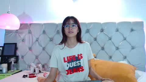 Luisa Castro online show from 01.06.25