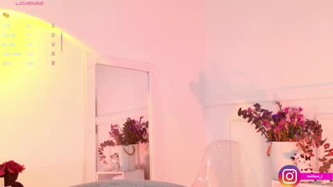 Snapshot of melytaylor chatting on 11.11.25 Melissa online show from 11.11.25