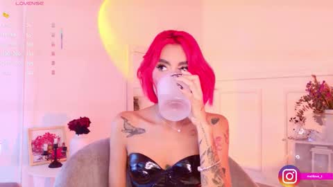 Snapshot of melytaylor chatting on 11.29.25 Melissa online show from 11.29.25