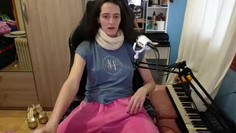 Megumi  Aina online show from 12.21.25