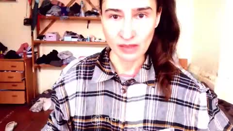 Snapshot of memorningdew chatting on 02.15.26 Yummygirl online show from 02.15.26