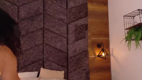  Memphis Williams  online show from 04.18.26