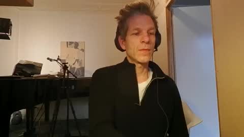 Snapshot of men2024again chatting on 01.23.25 Andres online show from 01.23.25