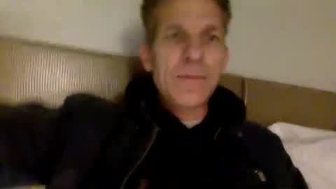 Snapshot of men2024again chatting on 11.11.25 Andres online show from 11.11.25