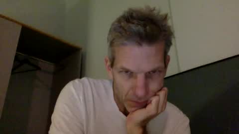 Snapshot of men2024again chatting on 02.14.26 Andres online show from 02.14.26