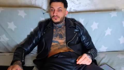 Snapshot of mentoxxl chatting on 03.03.26 Fallow my ONLYFANS for xxx daily online show from 03.03.26