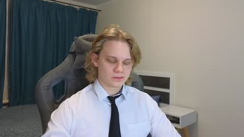 Mickey online show from 02.04.25