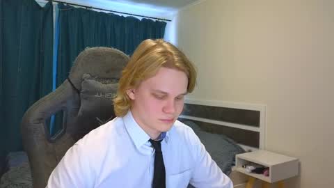 Mickey online show from 03.12.25