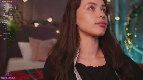 Heeyyooo Im Nans Subscribe to me I will be glad online show from 01.18.25