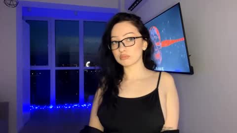 MeowAlika online show from 05.05.26
