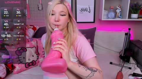 MeowkaKitty online show from 02.04.25