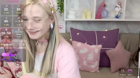 MeowkaKitty online show from 09.24.25