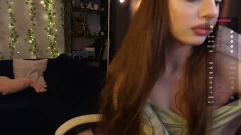 Snapshot of meowmacito chatting on 09.23.25 Marii online show from 09.23.25