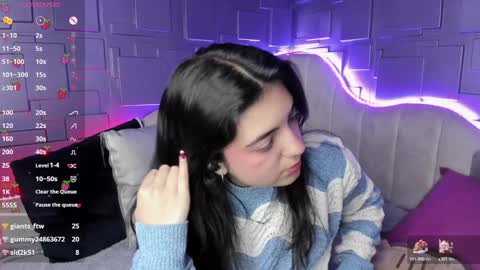    online show from 01.08.25