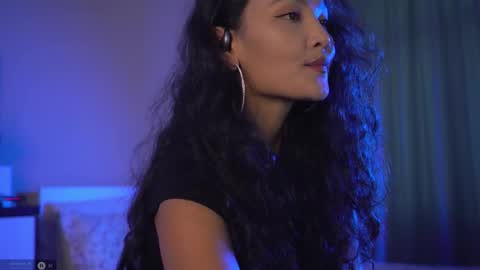 Snapshot of mercedesss_8 chatting on 10.04.25 Next show on 03 Dec online show from 10.04.25