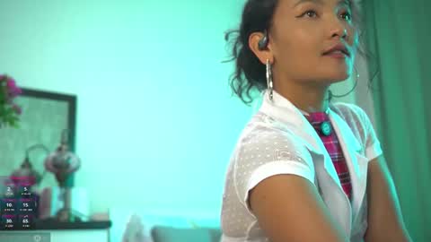 Snapshot of mercedesss_8 chatting on 10.09.25 Next show on 03 Dec online show from 10.09.25