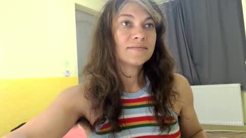 Snapshot of merciylove chatting on 09.19.25 Miss Helena online show from 09.19.25