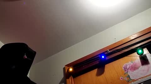 gurlnips online show from 01.09.25