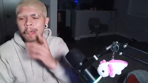 Snapshot of merlinharriss chatting on 01.07.26 Merlinz Magic online show from 01.07.26