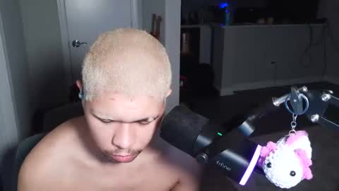 Snapshot of merlinharriss chatting on 01.08.26 Merlinz Magic online show from 01.08.26