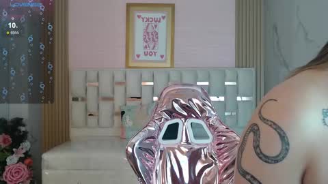 Snapshot of merloth_sub chatting on 03.01.25 Merloth online show from 03.01.25