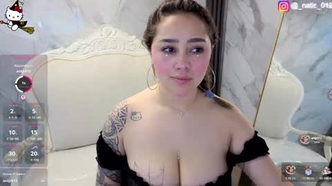 Snapshot of merloth_sub chatting on 10.02.25 Merloth online show from 10.02.25